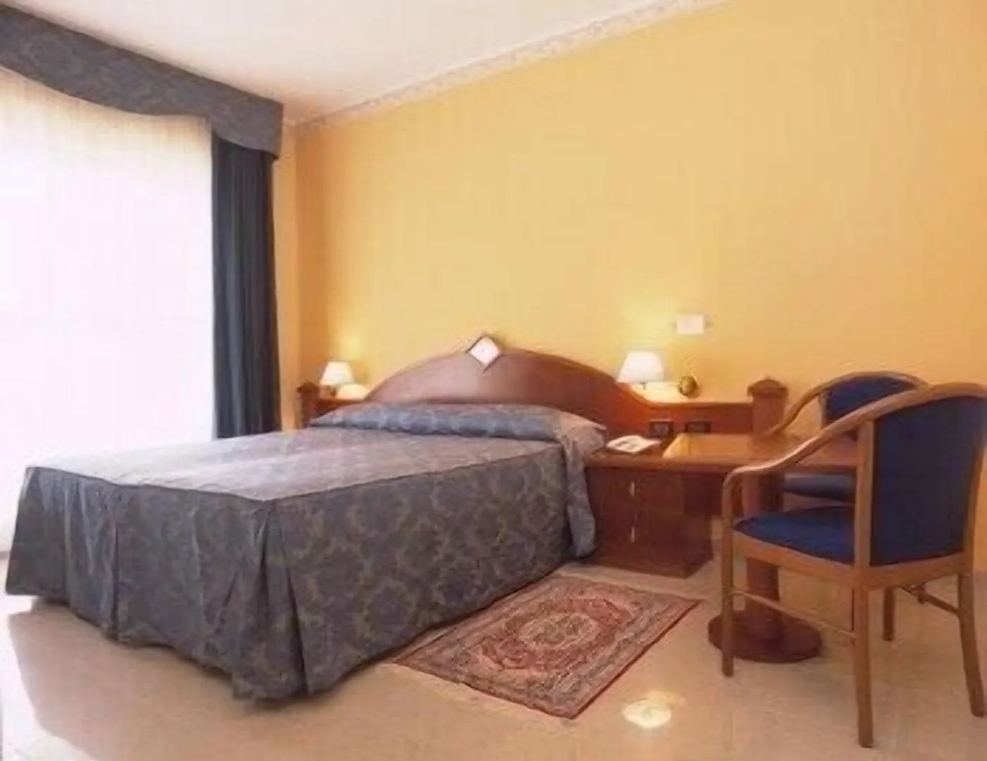 Hotel Apan Reggio di Calabria 4*,